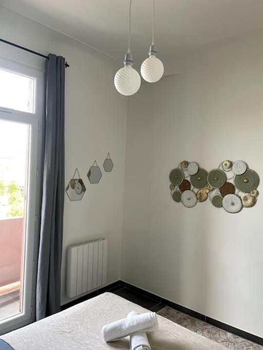 Le Triomphe Logement Central, 8 Pax 3 Chambres Marseille Exterior photo